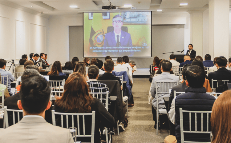 Expositores nacionales e internacionales